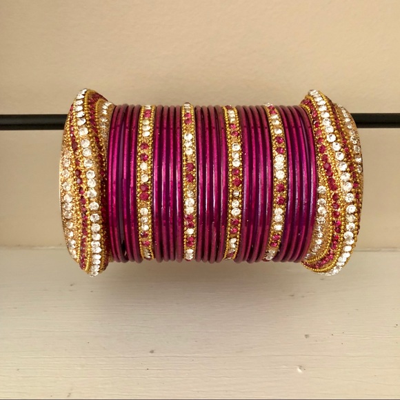 Beautiful Bollywood Style Bangle Set - Picture 2 of 4